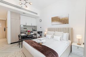 Outstanding Studio in Empire Residence JVC