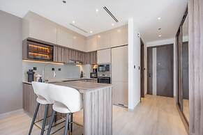 Sleek Studio in Jumeirah Village Triangle