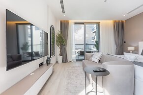 Sleek Studio in Jumeirah Village Triangle