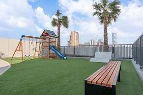 Sleek Studio in Jumeirah Village Triangle
