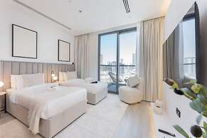Sleek Studio in The Ivy Tower JVT