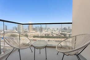 Sleek Studio in The Ivy Tower JVT