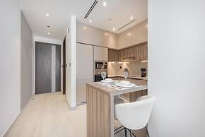 Sleek Studio in The Ivy Tower JVT