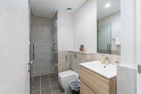 Dazzling 1 Bedroom in Golf Vita With Stunning View