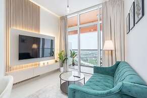Dazzling 1 Bedroom in Golf Vita With Stunning View