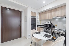 Dazzling 1 Bedroom in Golf Vita With Stunning View