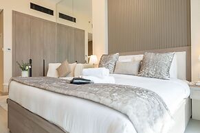 Heart Captivating Studio in Laya Heights