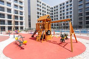 Heart Captivating Studio in Laya Heights