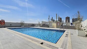 Heart-captivating Studio in Shamal Waves 2