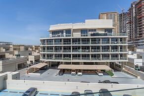 Heart-captivating Studio in Shamal Waves 2