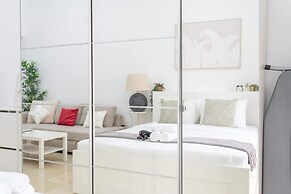 Serene Studio in Botanica JVC Perfect for Three