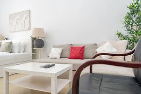 Serene Studio in Botanica JVC Perfect for Three