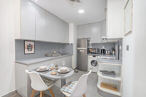 Stylish Studio Apartment in Tecom s Prime Location