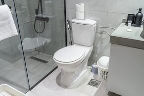Stylish Studio Apartment in Tecom s Prime Location