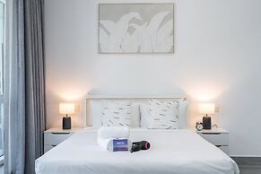 Stylish Studio Apartment in Tecom s Prime Location