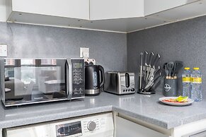Stylish Studio Apartment in Tecom s Prime Location