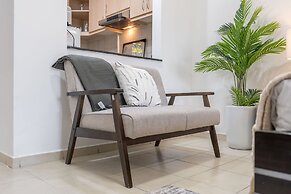 A Gorgeous Studio in Zen 20 That Sleeps 2