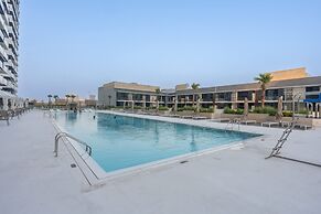 Lovely Apartment in Binghatti Corner That Sleeps 4