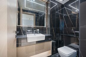 Lovely Apartment in Binghatti Corner That Sleeps 4