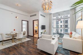 Gorgeous 1 Bedroom in DEC Tower With Marina Views