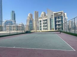 Gorgeous 1 Bedroom in DEC Tower With Marina Views