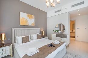 Mesmerizing 2BR in Emaar Beachfront With Sea Views