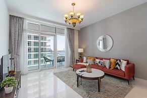Mesmerizing 2BR in Emaar Beachfront With Sea Views