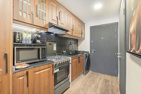 Extravagant Studio Stay for 2 in JVC