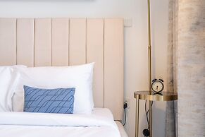 Stunning Studio in Regina Tower With Five Hotel View