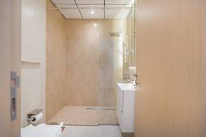 Stunning Studio in Regina Tower With Five Hotel View