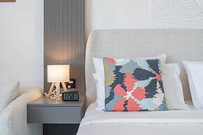A Prime Studio That Sleeps 2 in Jebel Ali