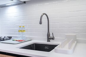 A Prime Studio That Sleeps 2 in Jebel Ali