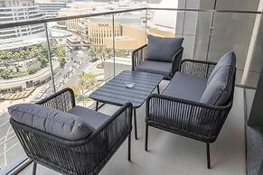Gorgeous 1 Bedroom in Boulevard Point With City Views