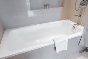 Gorgeous 1 Bedroom in Boulevard Point With City Views