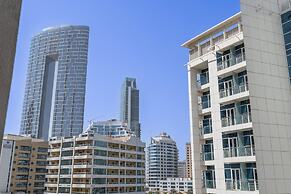 Lovely and Spacious 1BR in DEC Tower Near Marina Walk