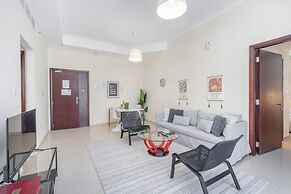 Lovely and Spacious 1BR in DEC Tower Near Marina Walk