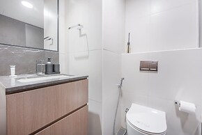 An Eye-captivating Studio in Living Garden 2