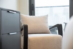 1 Bedroom in Nobles Tower With Burj Khalifa Views