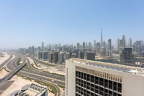 1 Bedroom in Nobles Tower With Burj Khalifa Views