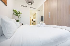 A Spectacular Studio in Azizi Riviera 1