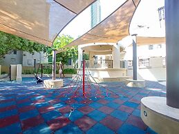 Magnificent 1 BR Apt Situated on a Prime Location