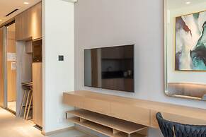 A Premium and Modern Studio in The Autograph JVC