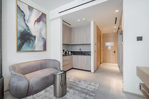 A Premium and Modern Studio in The Autograph JVC