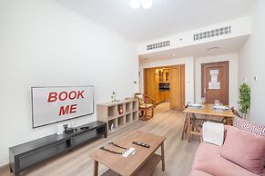 Lovely and Spacious 1 BR in Divine Residences