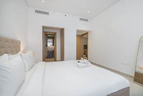 Lovely and Spacious 1 BR in Divine Residences
