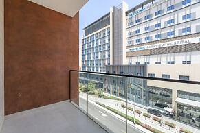 Lovely and Spacious 1 BR in Divine Residences