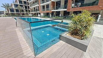 Lovely and Spacious 1 BR in Divine Residences