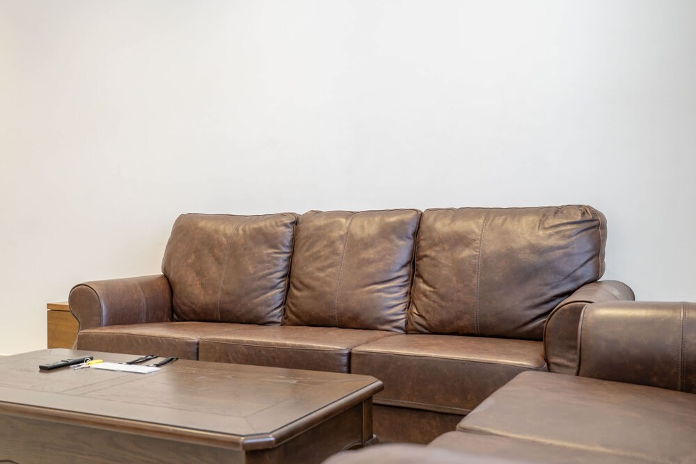 Lovely and Spacious 1 BR in Divine Residences