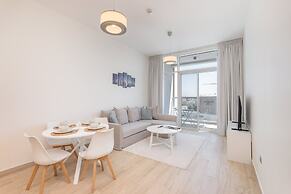 Sleek 1 Bedroom in Studio One With Great Amenities