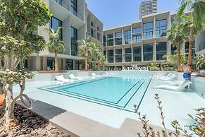 Spectacular Getaway in This Studio in The Autograph
